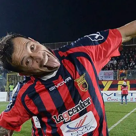 De Angelis è recidivo: un altro suo gol stende il Catanzaro