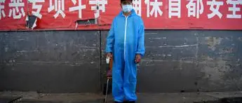 Covid, a Pechino primi due contagi in 6 mesi: preoccupa cluster a Nanchino