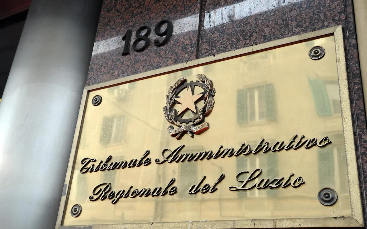 Cosenza in Serie B, per il Tar «Chievo non fiscalmente in regola». Il dispositivo