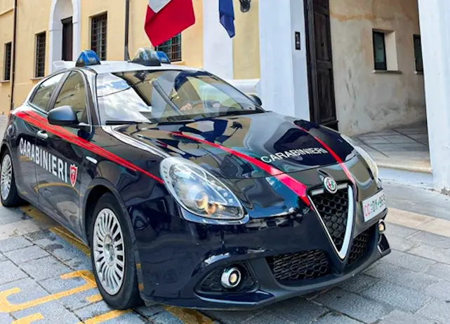 Castrovillari, i carabinieri arrestano un ladro seriale: ecco le immagini