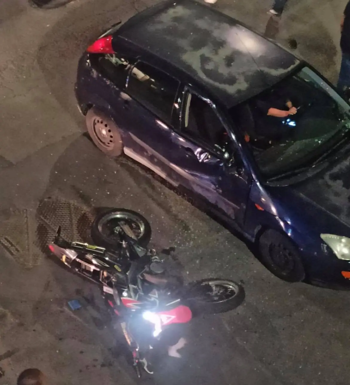 Incidente stradale in via Alimena, tre feriti: due sono gravi