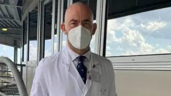 Terza dose, Bassetti: \"Chi non ha risposto a 2 dosi potrebbe non rispondere\"