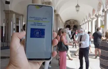 Green pass Università, Messa: \"Prof può controllare, studenti senza rischiano multa\"