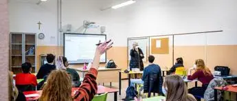 Scuola e obbligo green pass: primo giorno, regole in classe