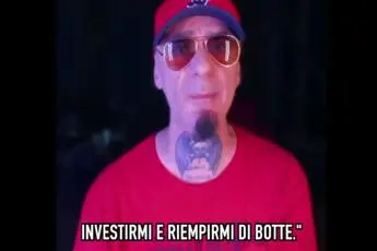 Covid, J-Ax: \"Minacce di morte da no vax, sono terroristi anti italiani\"