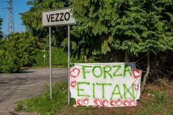 Eitan rapito, ieri telefonata tra la zia in Italia e il bimbo