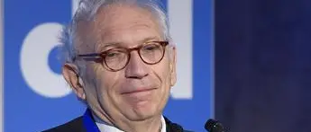 Scuola, Bianchi: \"Via mascherine se tutti vaccinati? Idea è di Draghi\"