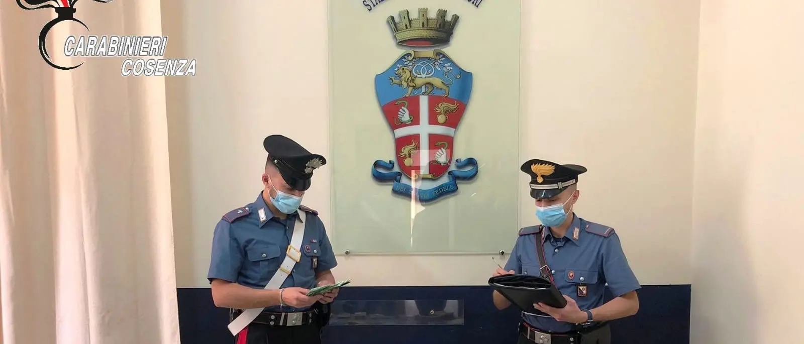 Acri, insegnante sorpreso con droga in casa. Arrestato dai Carabinieri