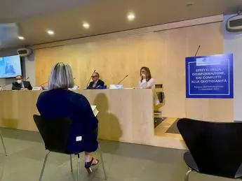 Convegno anti-fake news, esperti sottoscrivono documento