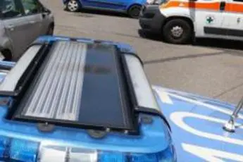 Brescia, 28enne accoltellato in strada: è grave