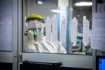 Covid oggi Italia, bollettino contagi regioni e numeri Protezione Civile