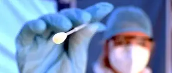 Covid, regioni a governo: \"Tamponi validi 72 ore\". Quesito a Cts