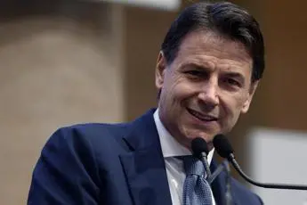 M5s, Conte: \"Il mio cuore batte a sinistra\"