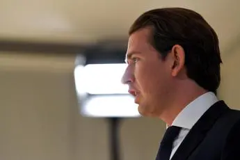 Covid oggi Austria, maxi focolaio fra sciatori: anche Kurz nel mirino