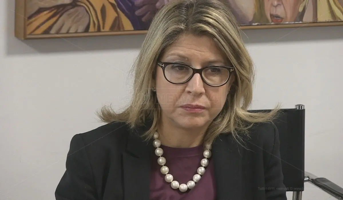 «Cosenza ormai è una semi-città che si riscalda soltanto con il calcio»
