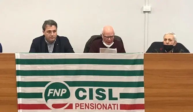 Cosenza, i pensionati Cisl discutono del futuro: al via la fase precongressuale