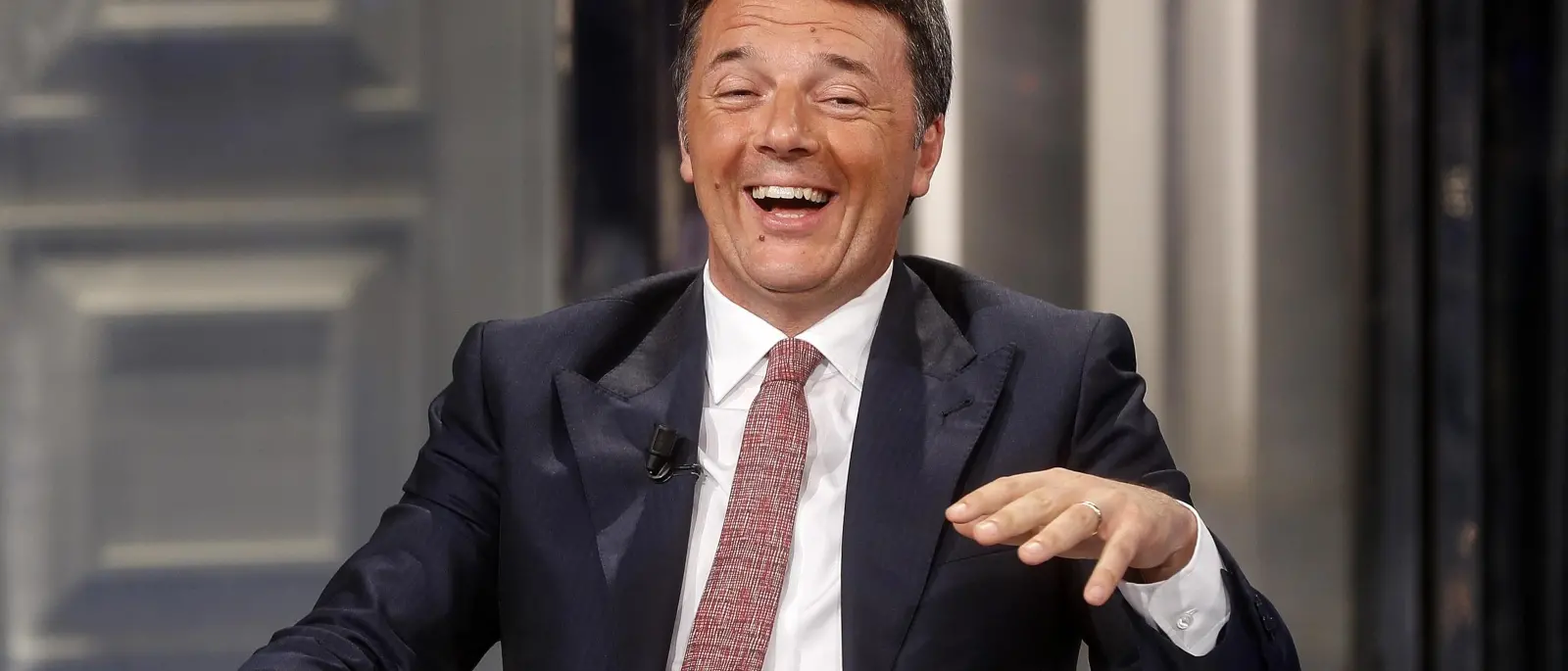 Renzi irride Conte: \"Ha paura di tutto ed è inadeguato per la politica\"