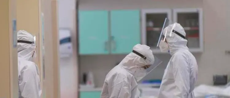 Covid Italia, ancora alto il numero dei contagi. I morti sono 48