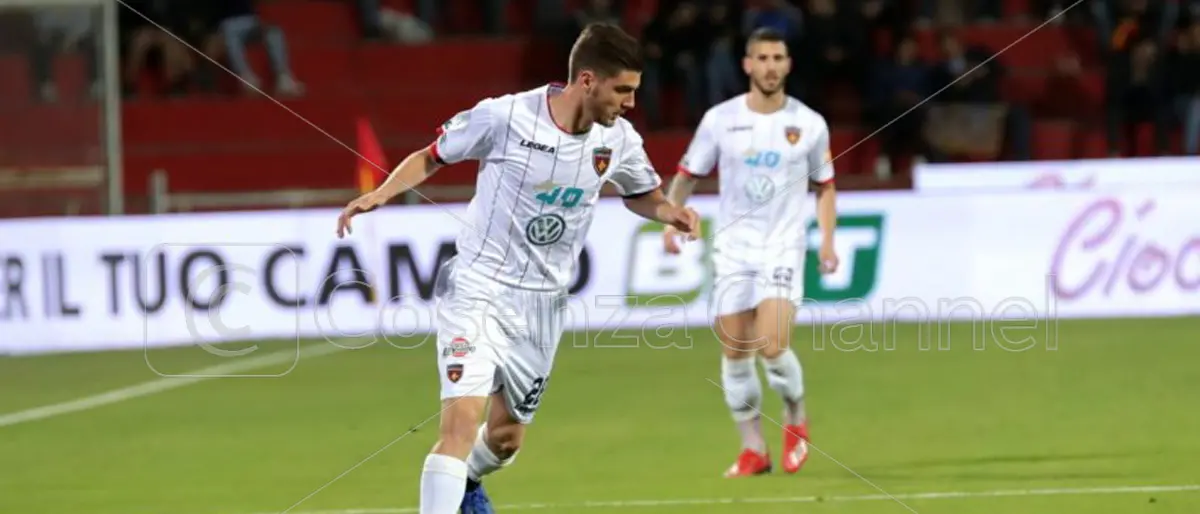 Cosenza, live calciomercato: Hristov ufficiale alla Reggiana. La formula