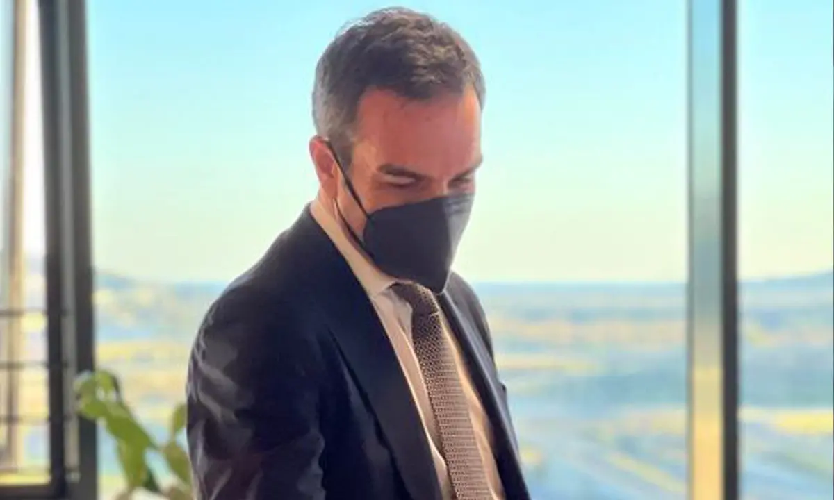 Roberto Occhiuto: «Da lunedì riapriremo gli ospedali di Trebisacce e Praia a Mare»