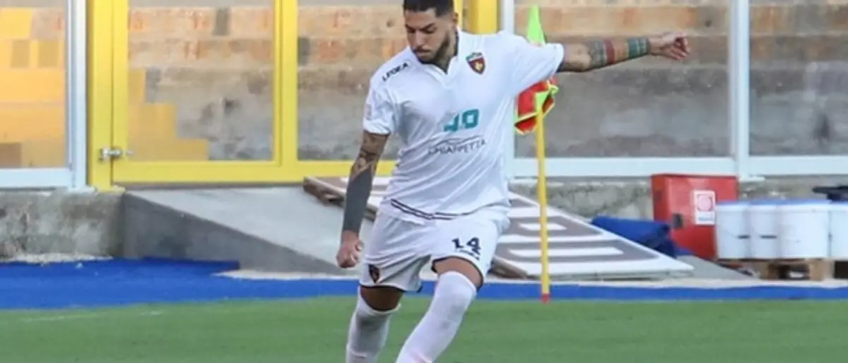 Ex Cosenza, risoluzione del contratto tra Schiavi e la Paganese