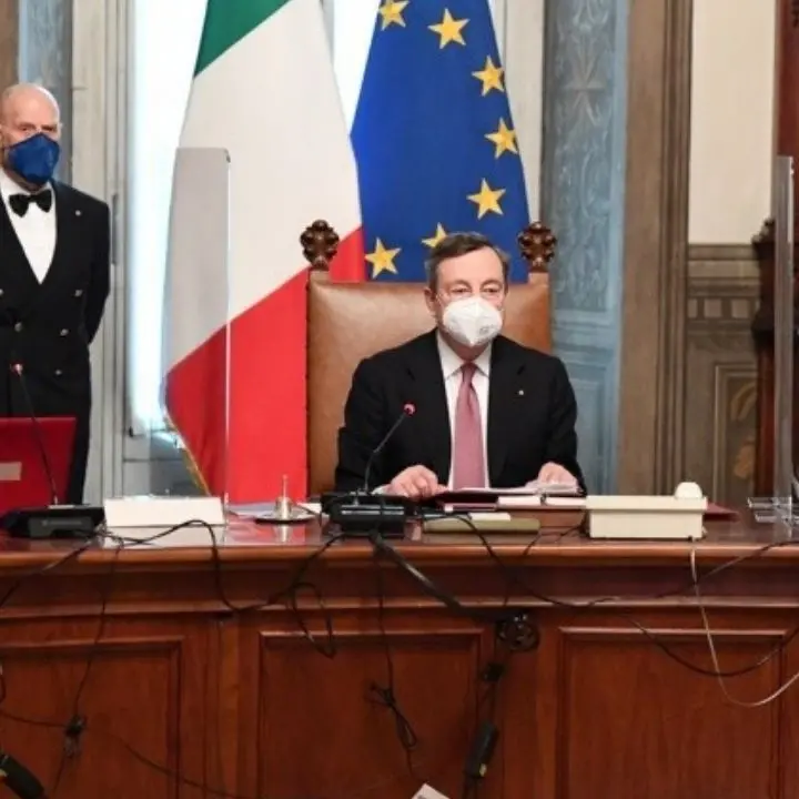 Guerra Ucraina-Russia, l'Italia sosterrà le autorità governative di Kiev