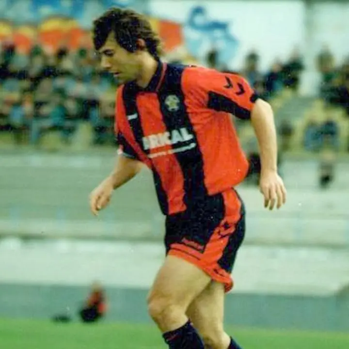 Salernitana-Cosenza, precedenti a tinte granata. Ma trionfi storici dei lupi