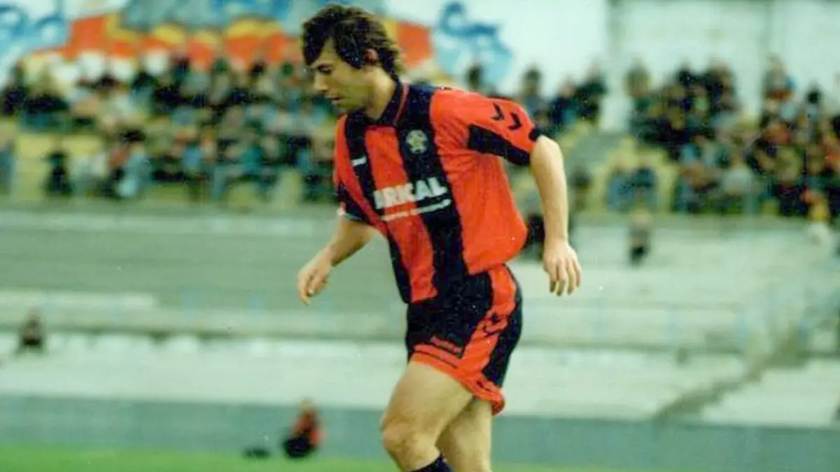 Salernitana-Cosenza, precedenti a tinte granata. Ma trionfi storici dei lupi