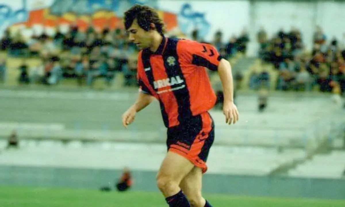 Salernitana-Cosenza, precedenti a tinte granata. Ma trionfi storici dei lupi