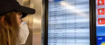 Covid oggi Gb, via classificazione 'a semaforo': resta solo lista paesi rossi