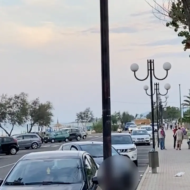 Crosia cambia look nell’illuminazione, la formula è il project financing