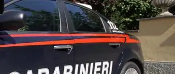 Mendicino, 40enne agli arresti domiciliari si presenta in caserma con una valigia: preferisco il carcere