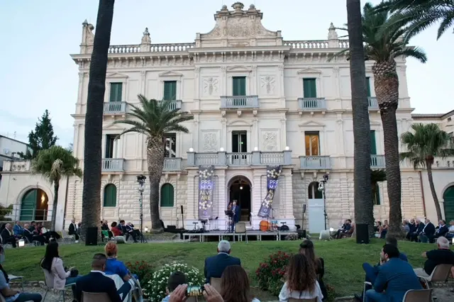 Premio Alveare 2021 (VI Edizione): ecco i premiati