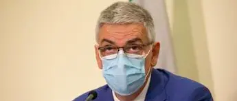 Covid e scuola, Brusaferro: \"Presto per togliere mascherine, anche in classi di soli vaccinati\"