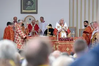 Covid, positivo arcivescovo Babjak: ha concelebrato col Papa