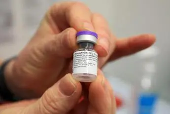 Vaccino Pfizer, \"efficace per bambini 5-11 anni a dosi più basse\"