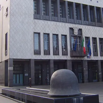 Cosenza, Caruso rinnova il contratto alla collaboratrice finita nel mirino della commissione Controllo