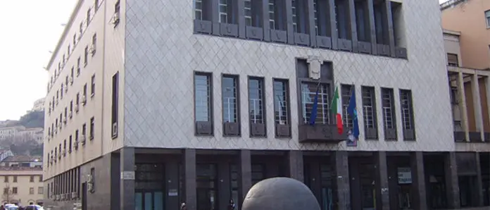 Cosenza, Caruso rinnova il contratto alla collaboratrice finita nel mirino della commissione Controllo