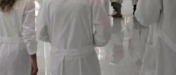 Covid, in Italia sospesi 767 medici senza vaccino