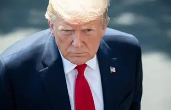 Trump fa causa alla nipote Mary e al Nyt: \"Sono tutti parte di un complotto\"