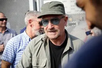 Covid, Bono: \"Non è carità far arrivare vaccini ovunque\"