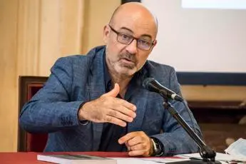 Aumento bollette, Cingolani: \"Governo compenserà per 3,5 miliardi\"