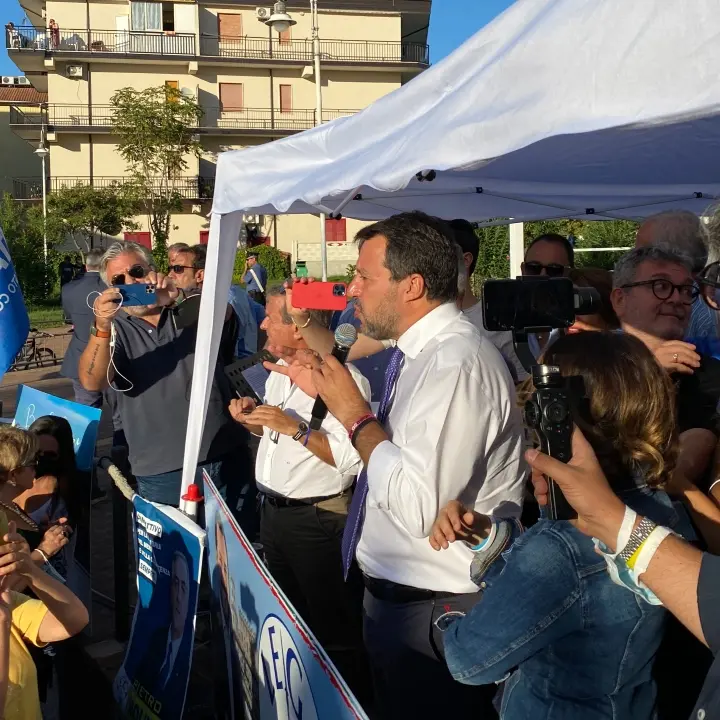 Corigliano Rossano, emergenza rifiuti: Salvini rilancia i termovalorizzatori