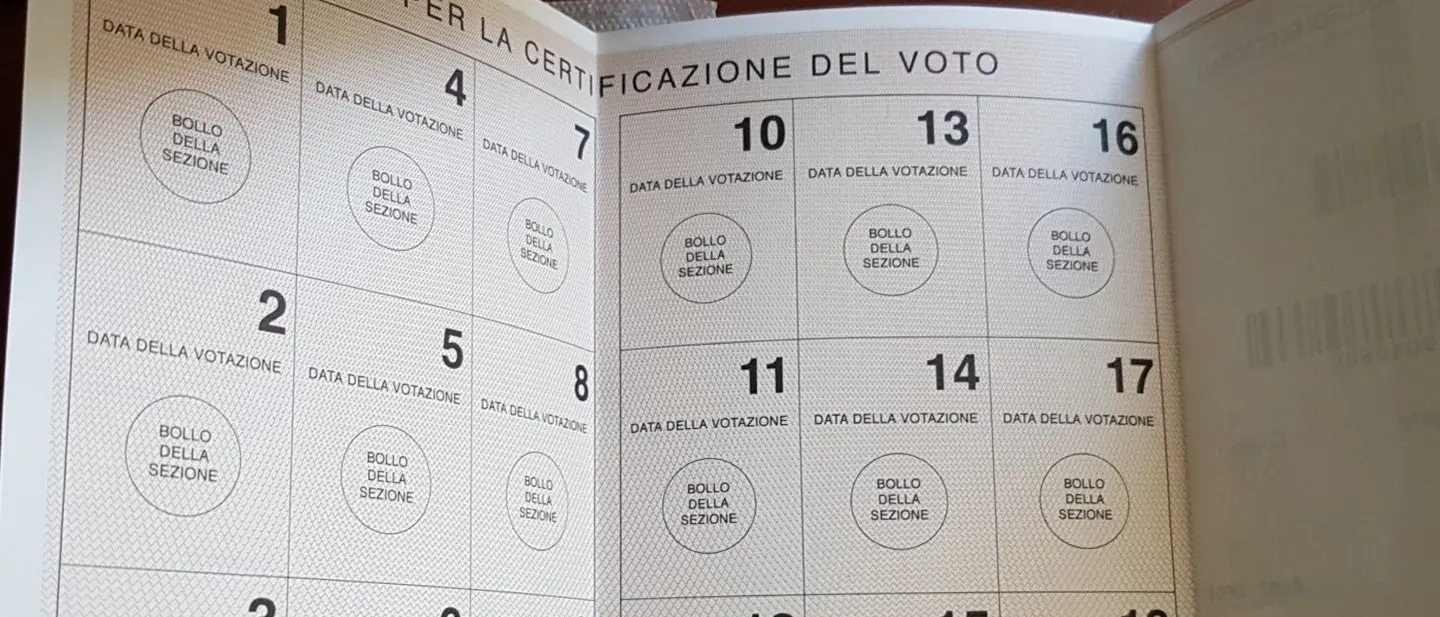 Ritiro tessere elettorali, lo sportello è aperto anche domani