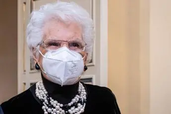 Shoah, a Liliana Segre l'onorificenza dalla Germania