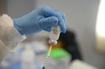 Terza dose, c'è l'ok del Cts. Si comincia con over 80, Rsa, sanitari e ultra fragili