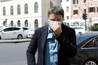 Renzi: \"Bonomi a gennaio tifava per Conte Ter, ora rispetti la politica\"
