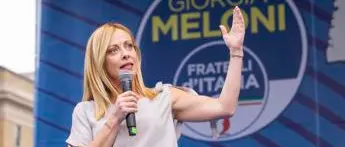 Covid, Meloni: \"Veri no vax stanno al Governo\"
