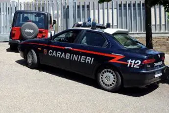 Viterbo, uccide la moglie e si toglie la vita davanti alla figlia