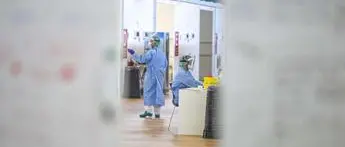 Covid oggi Lombardia, 136 contagi e 4 morti: a Milano 31 casi